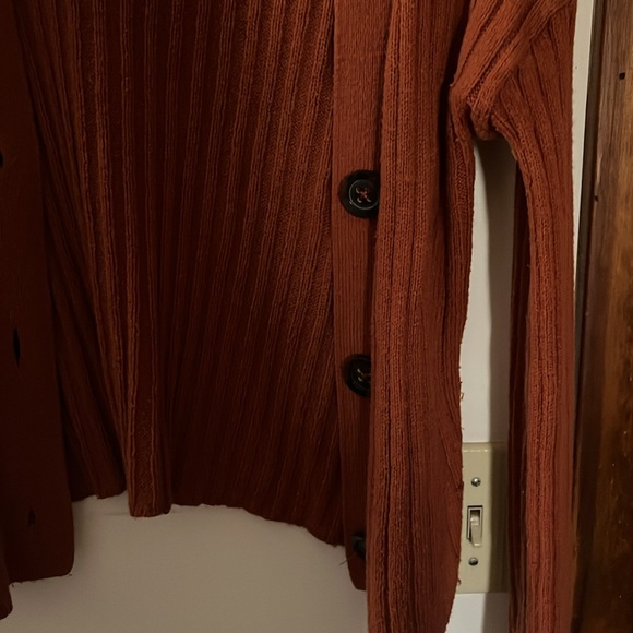 Leith Ribbed Cardigan - Picture 2 of 4